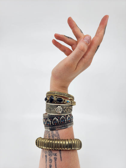 Arm & Wrist Jewellery