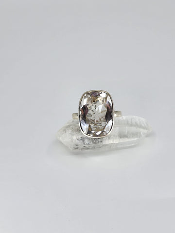 Clear quartz ring